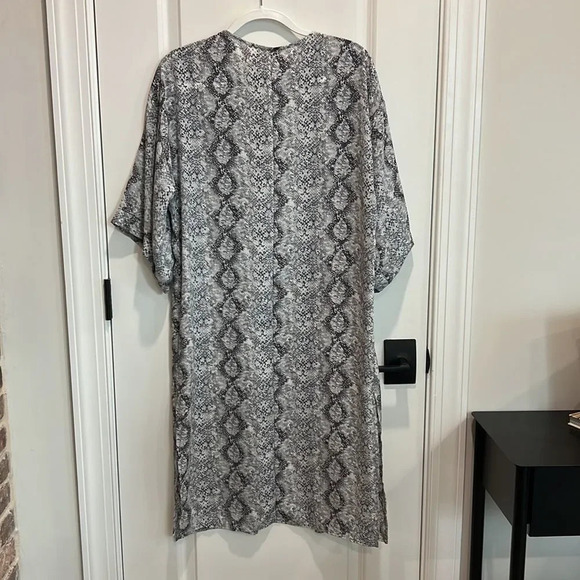 Women’s Printed Cardigan White Black Longline Spring Kimono Topper Lagenlook - Picture 6 of 7